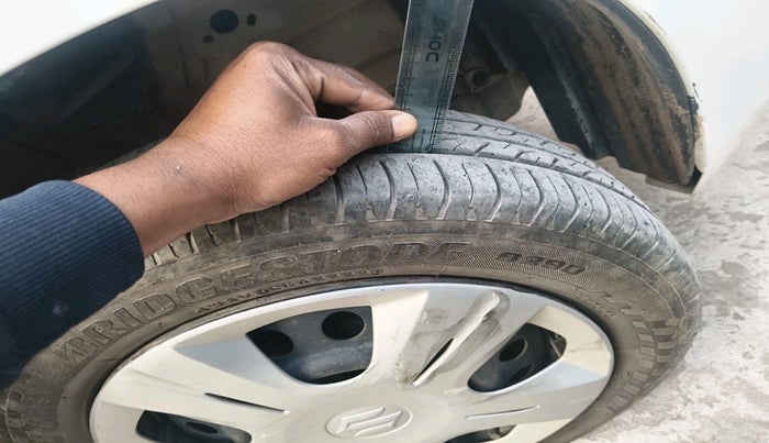 2013 Maruti Wagon R 1.0 VXI, Petrol, Manual, 93,937 km, tyre