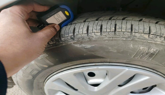 2022 Maruti New Wagon-R LXI CNG (O) 1.0, Petrol, Manual, 41,940 km, tyre