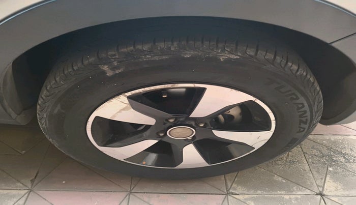 2018 Tata NEXON XZA PLUS PETROL, Petrol, Automatic, 68,692 km, tyre