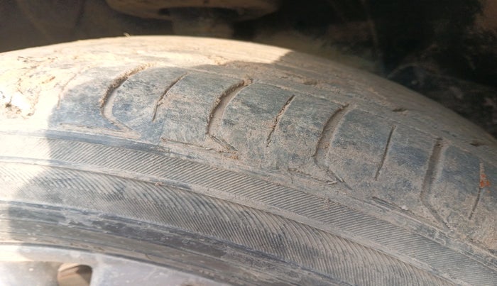 2017 Maruti S Cross ZETA 1.3, Diesel, Manual, 58,766 km, tyre