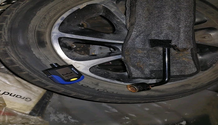 2018 Hyundai Grand i10 SPORTZ AT 1.2 KAPPA VTVT, Petrol, Automatic, 64,887 km, tyre