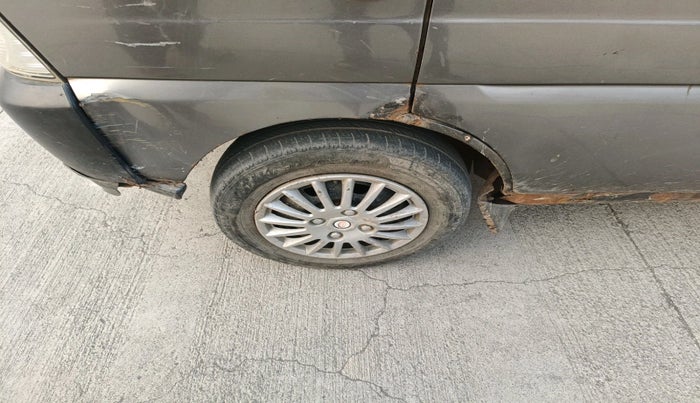 2011 Maruti Eeco 5 STR WITH A/C+HTR, Petrol, Manual, 73,670 km, tyre