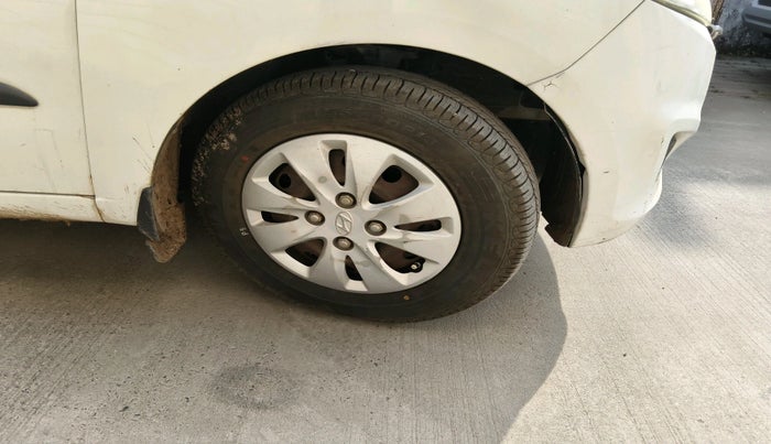 2011 Hyundai i10 MAGNA 1.1, Petrol, Manual, 87,354 km, tyre