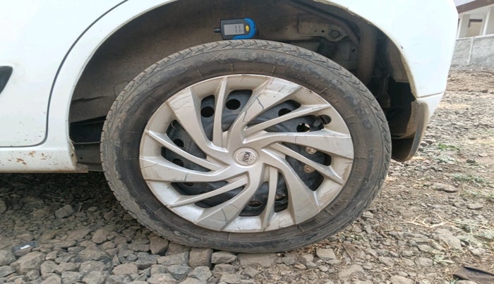 2014 Maruti Wagon R 1.0 VXI, Petrol, Manual, 88,368 km, tyre