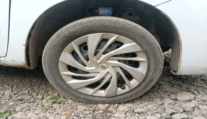 2014 Maruti Wagon R 1.0 VXI, Petrol, Manual, 88,368 km, tyre