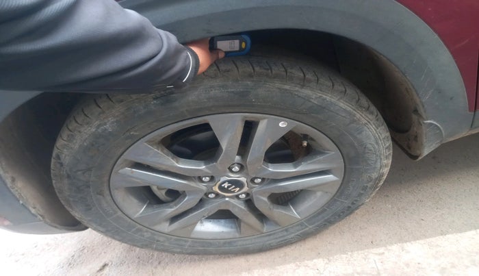 2020 KIA SELTOS HTX 1.5 PETROL, Petrol, Manual, 50,175 km, tyre