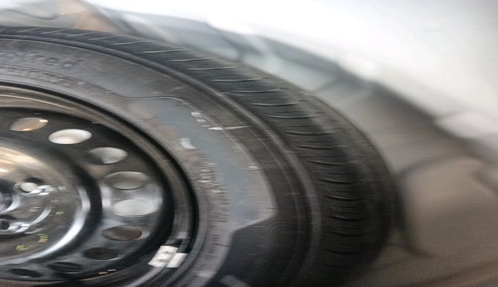 2023 Maruti S PRESSO VXI+, Petrol, Manual, 32,553 km, tyre