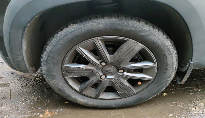 2020 Renault Kwid CLIMBER 1.0 AMT (O), Petrol, Automatic, 33,028 km, tyre