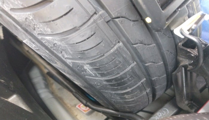 2025 Maruti FRONX SIGMA CNG 1.2 MT, Petrol, Manual, 12,029 km, tyre