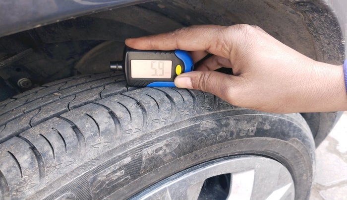 2025 Maruti FRONX SIGMA CNG 1.2 MT, Petrol, Manual, 12,029 km, tyre