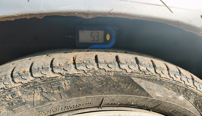 2011 Maruti Zen Estilo LXI CNG, Petrol, Manual, 1,65,374 km, tyre