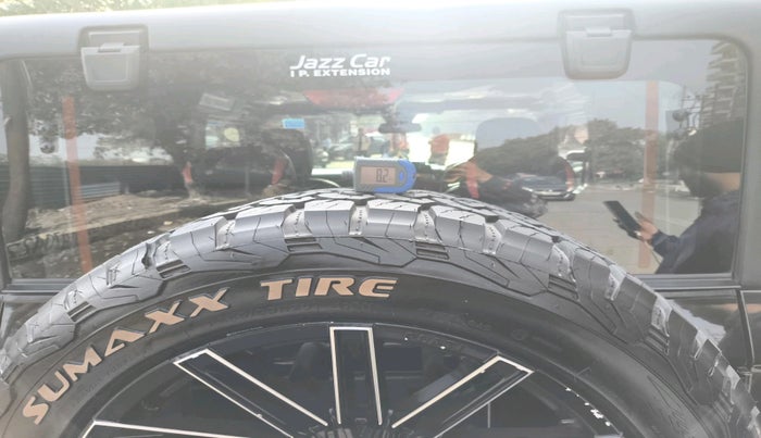 2023 Mahindra Thar LX P 2WD AT HT, Petrol, Automatic, 31,288 km, tyre