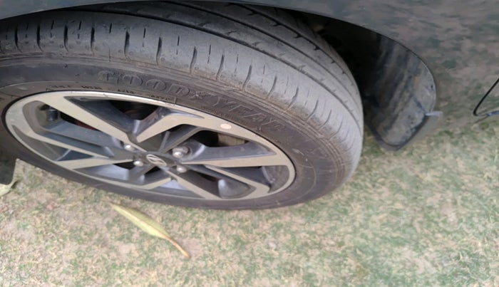 2019 Hyundai GRAND I10 NIOS ASTA 1.2 KAPPA VTVT, Petrol, Manual, 55,695 km, tyre