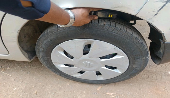 2015 Maruti Celerio VXI, Petrol, Manual, 1,09,229 km, tyre