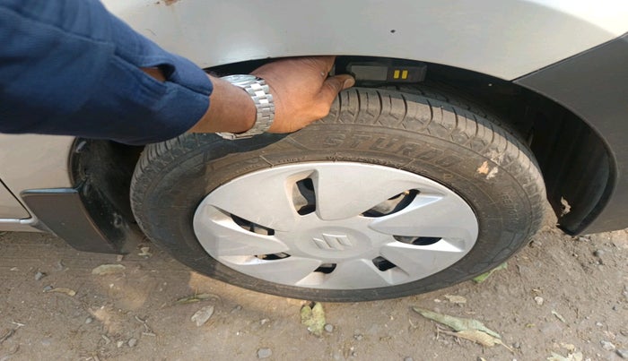 2015 Maruti Celerio VXI, Petrol, Manual, 1,09,229 km, tyre