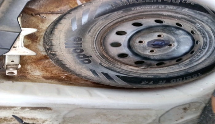 2019 Maruti Dzire VDI, Diesel, Manual, 58,278 km, tyre