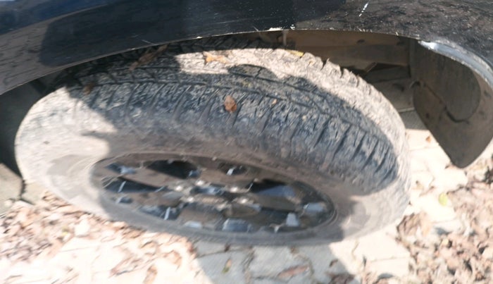 2020 Ford Endeavour TITANIUM PLUS 2.0 4X4 AT SUNROOF, Diesel, Automatic, 1,78,915 km, tyre