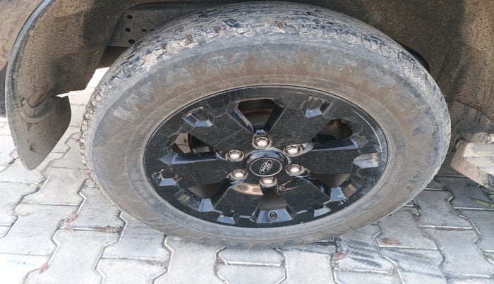 2020 Ford Endeavour TITANIUM PLUS 2.0 4X4 AT SUNROOF, Diesel, Automatic, 1,78,915 km, tyre