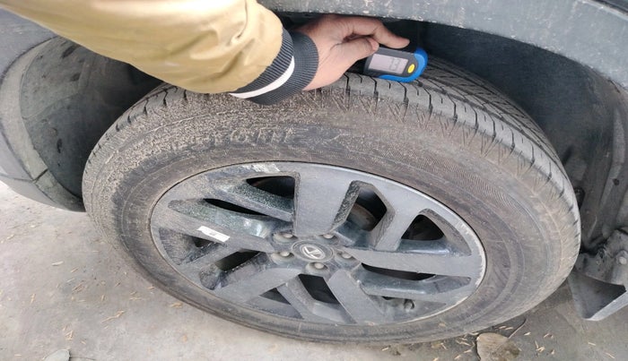 2022 Tata Safari XZA PLUS, Diesel, Automatic, 38,209 km, tyre