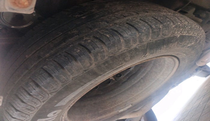 2015 Mahindra XUV500 W10, Diesel, Manual, 33,744 km, tyre