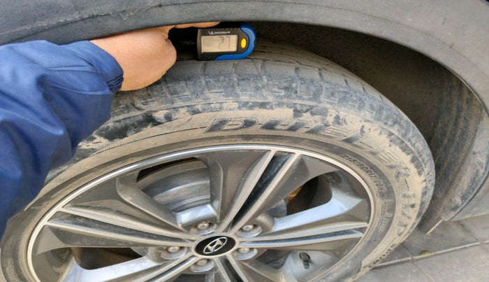 2017 Hyundai Creta SX PLUS AT 1.6 PETROL, Petrol, Automatic, 72,265 km, tyre