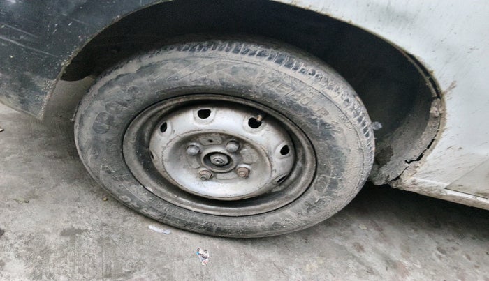 2012 Maruti Alto LXI, Petrol, Manual, 81,851 km, tyre