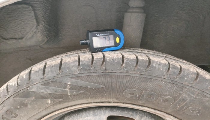 2016 Datsun Go T (O), Petrol, Manual, 97,034 km, tyre