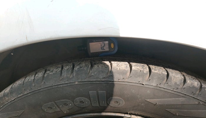 2016 Datsun Go T (O), Petrol, Manual, 97,034 km, tyre