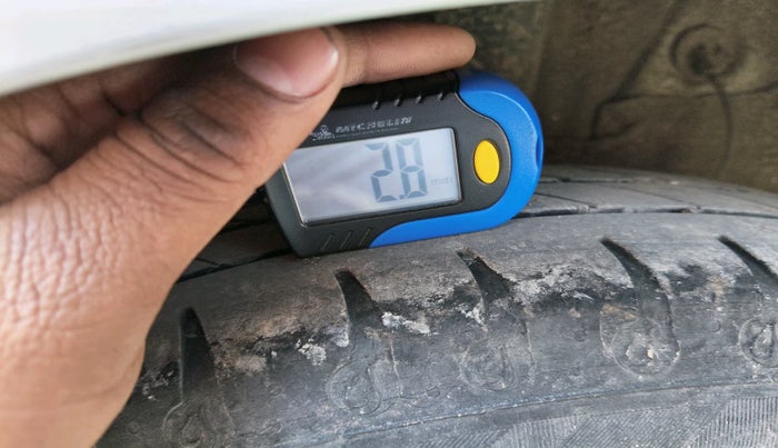 2018 Hyundai Grand i10 MAGNA 1.2 KAPPA VTVT CNG, Petrol, Manual, 58,887 km, tyre