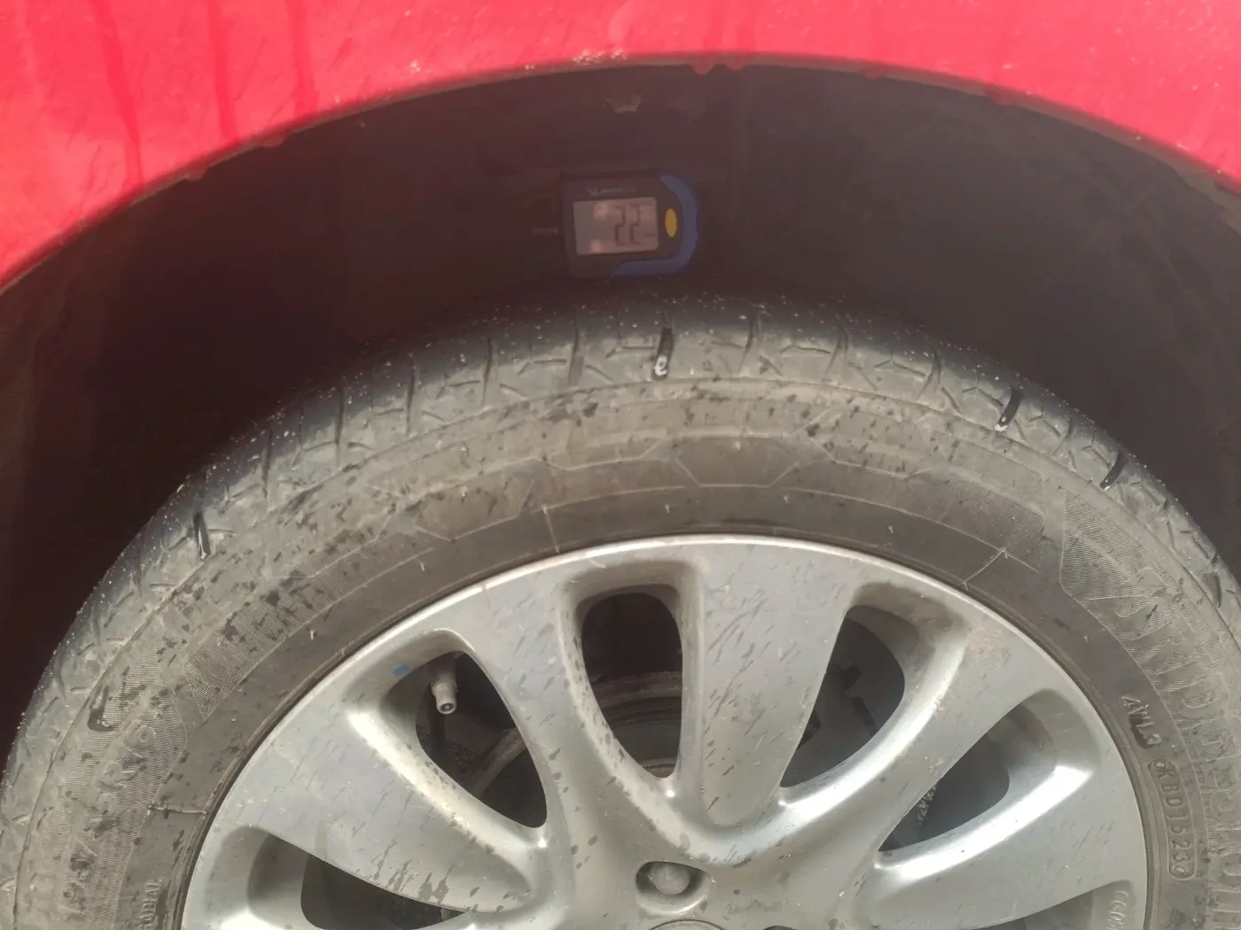 2018 Maruti Baleno ZETA PETROL 1.2, Petrol, Manual, 1,02,938 km, tyre