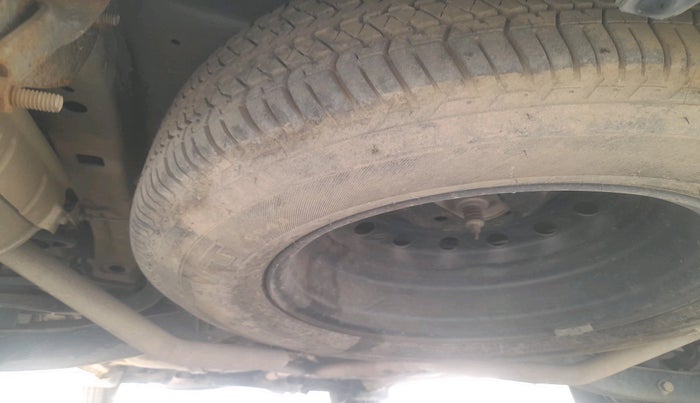 2016 Mahindra XUV500 W10, Diesel, Manual, 35,616 km, tyre