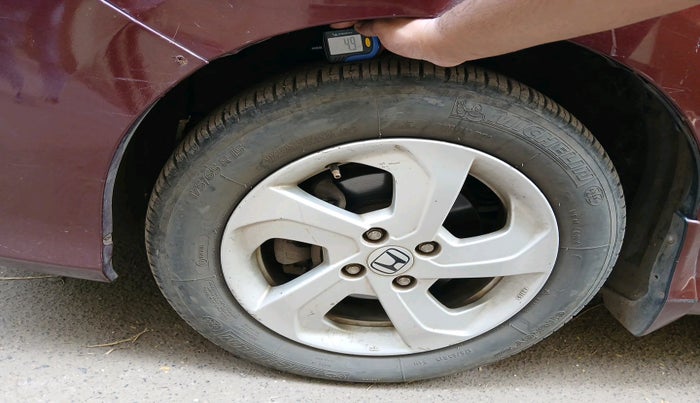 2016 Honda City 1.5L I-VTEC VX CVT, Petrol, Automatic, 76,213 km, tyre