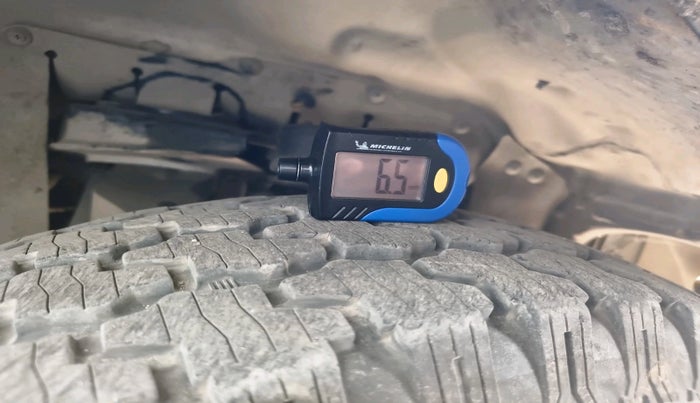 2021 Mahindra Bolero B6, Diesel, Manual, 89,587 km, tyre