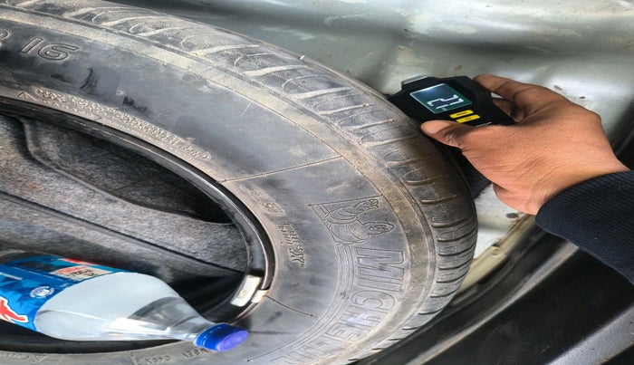 2019 KIA SELTOS HTK PLUS 1.5 DIESEL, Diesel, Manual, 1,14,165 km, tyre