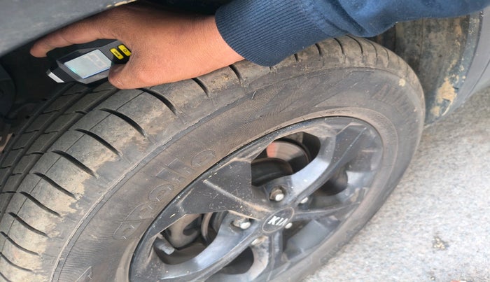 2019 KIA SELTOS HTK PLUS 1.5 DIESEL, Diesel, Manual, 1,14,165 km, tyre