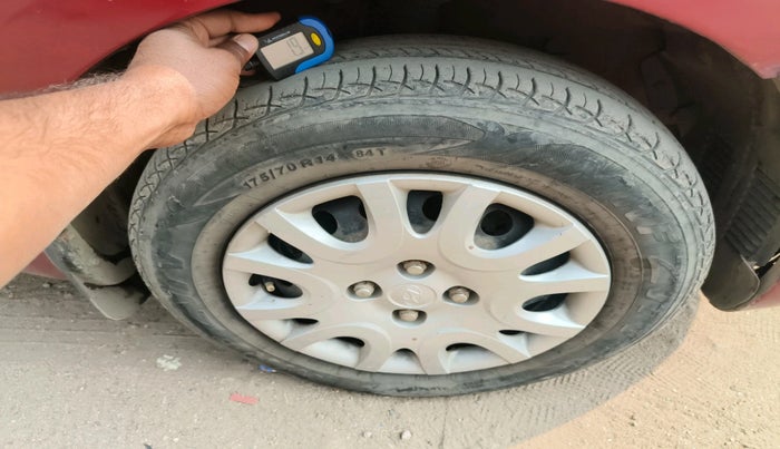 2011 Hyundai i20 MAGNA 1.2, Petrol, Manual, 95,198 km, tyre