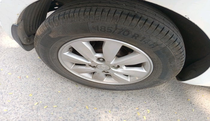 2014 Hyundai i20 ASTA 1.4 CRDI, Diesel, Manual, 1,51,637 km, tyre