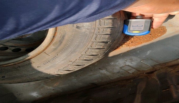 2015 Honda Amaze 1.2L I-VTEC S, Petrol, Manual, 57,418 km, tyre