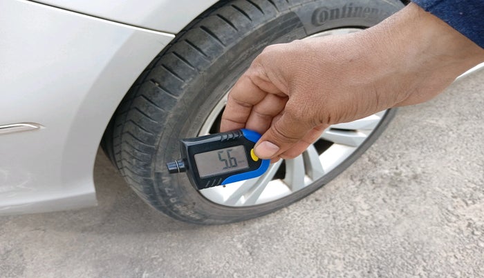 2012 Mercedes Benz B Class B 180 SPORTS PETROL, Petrol, Automatic, 14,652 km, tyre