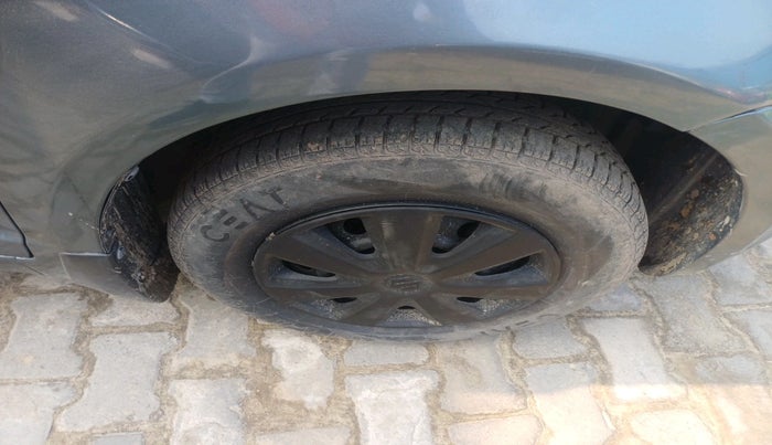 2011 Maruti Swift Dzire VXI, Petrol, Manual, 98,900 km, tyre