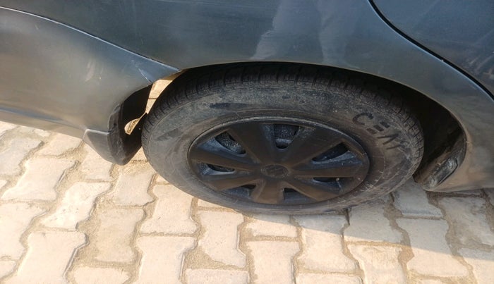 2011 Maruti Swift Dzire VXI, Petrol, Manual, 98,900 km, tyre