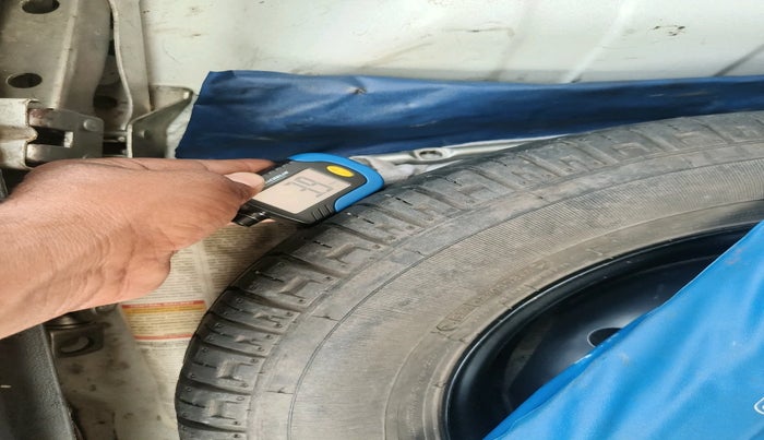 2015 Maruti Alto 800 LXI, Petrol, Manual, 91,384 km, tyre