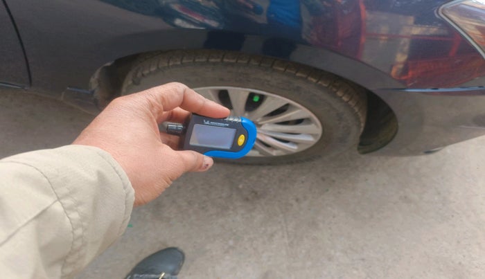 2022 Maruti Ciaz ZETA AT 1.5  SHVS PETROL, Petrol, Automatic, 42,837 km, tyre