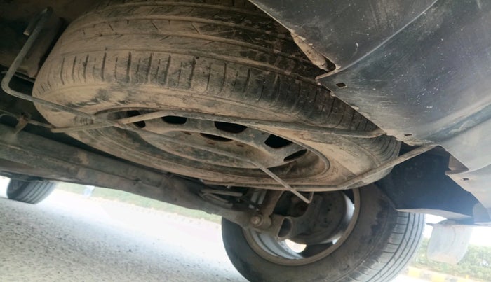 2017 Renault Duster RXS CVT, Petrol, Automatic, 47,843 km, tyre