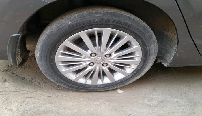 2021 Honda City 1.5L I-VTEC V MT 5TH GEN, Petrol, Manual, 53,054 km, tyre