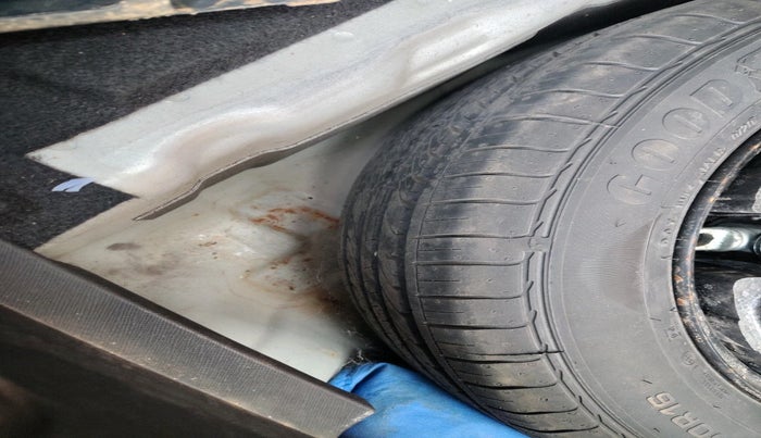 2020 Tata NEXON XM PETROL, Petrol, Manual, 56,249 km, tyre