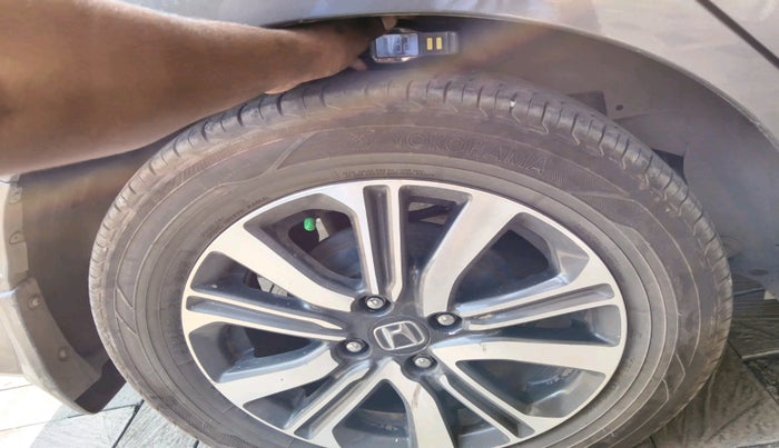 2017 Honda City 1.5L I-VTEC V MT, Petrol, Manual, 98,111 km, tyre