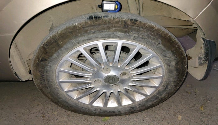 2014 Tata Zest XMS PETROL, Petrol, Manual, 1,05,712 km, tyre