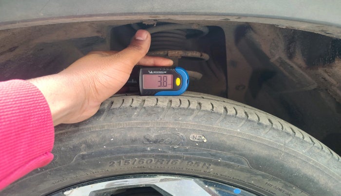 2022 Maruti BREZZA ZXI + AT SMART HYBRID, Petrol, Automatic, 35,647 km, tyre