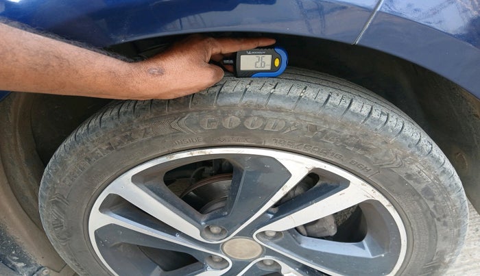 2022 Tata ALTROZ XZ PLUS PETROL, Petrol, Manual, 43,153 km, tyre